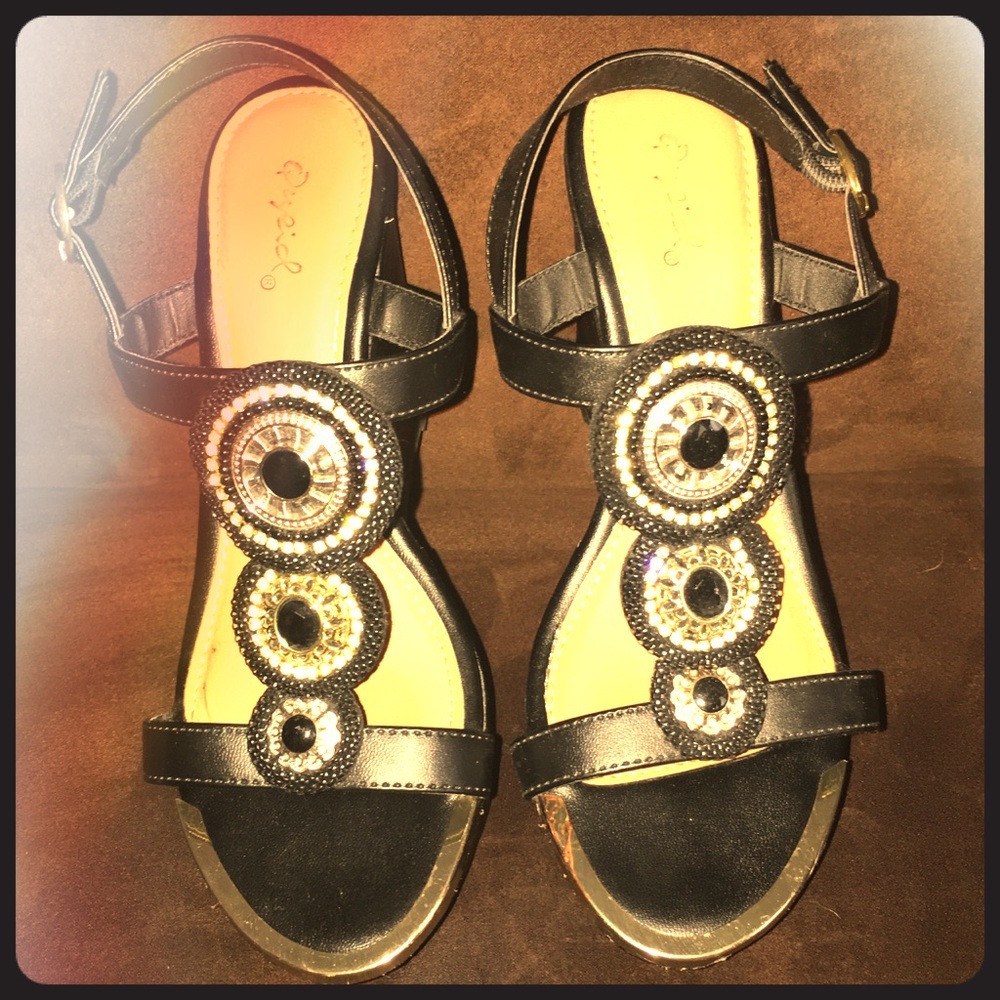 Ladies, black wedge sandals